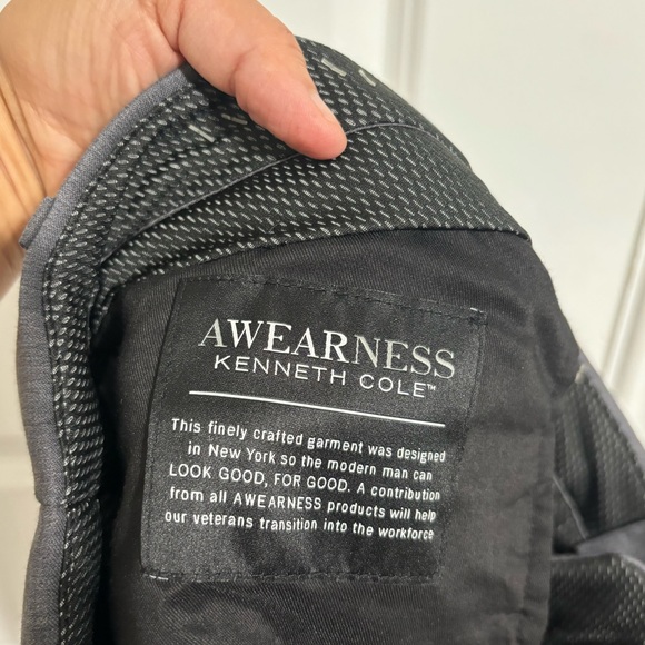 NWT Awareness Kenneth Cole Gray Men’s Dress Pants Size 28 - Picture 5 of 8